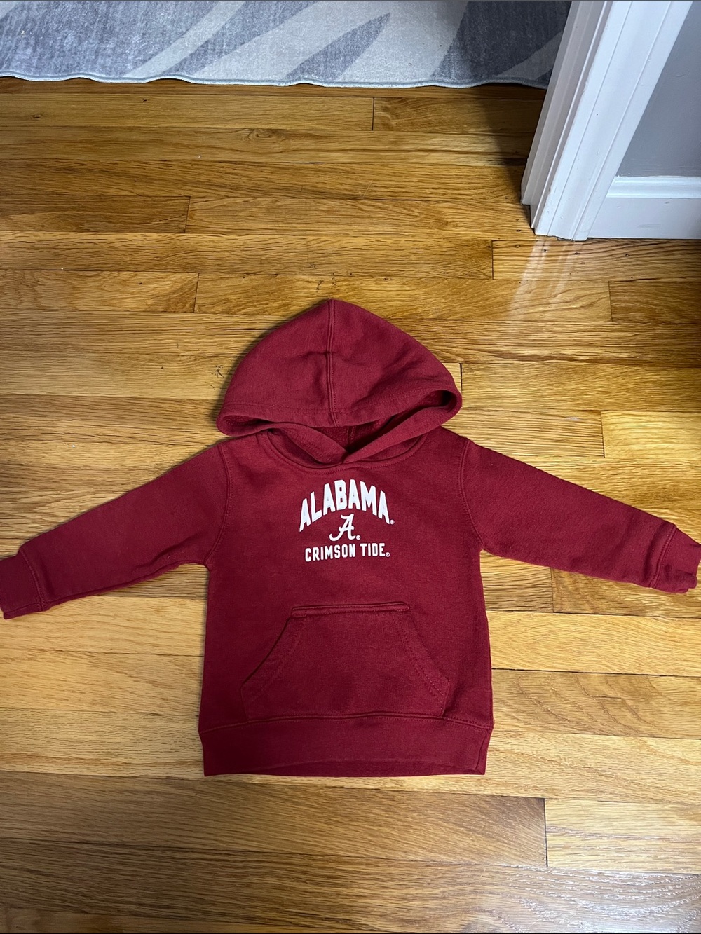 Alabama Kids Maroon Hooded Sweatshirt - Crimson Tide Logo